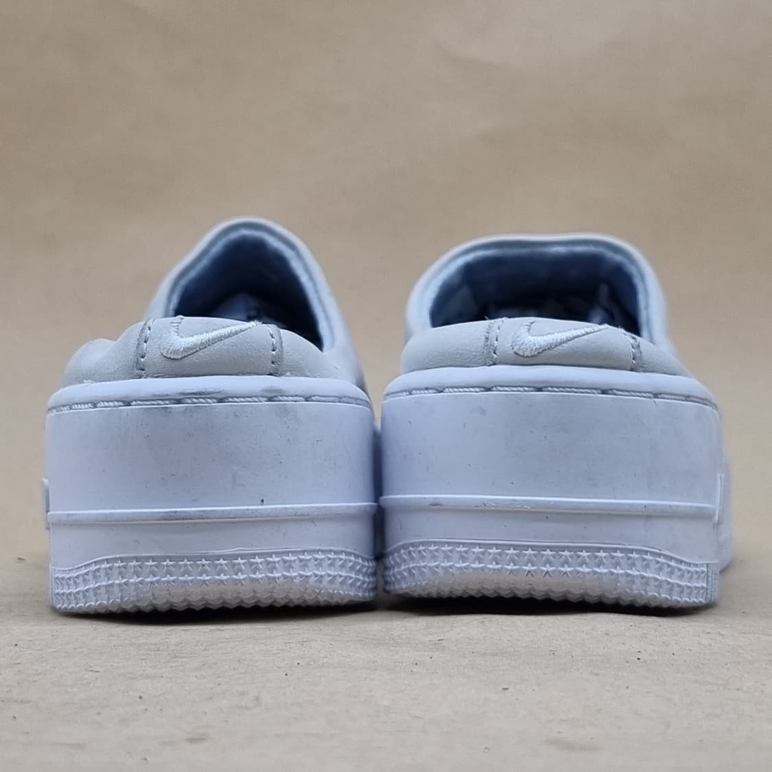 나이키 에어포스 러버뮬 실사이즈 235 상품이미지4