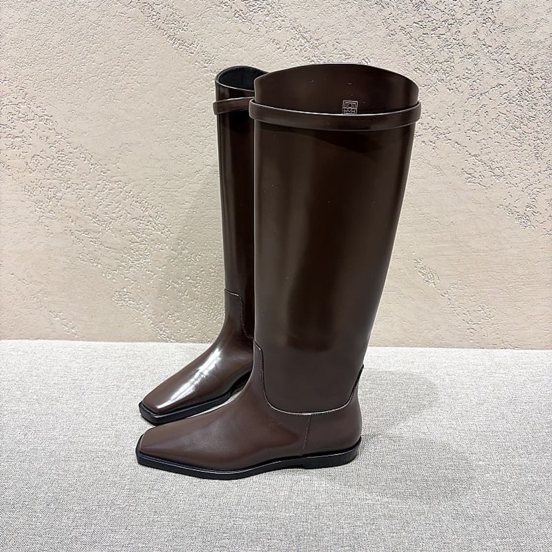 (정품/새상품) TOTEME 토템 여성 커피 더 라이딩 부츠 상품이미지2