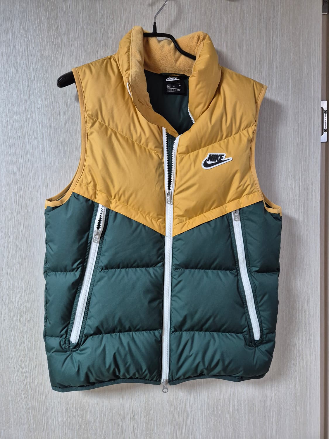 나이키 윈드러너 경량 다운 베스트 덕다운 M 상품이미지1