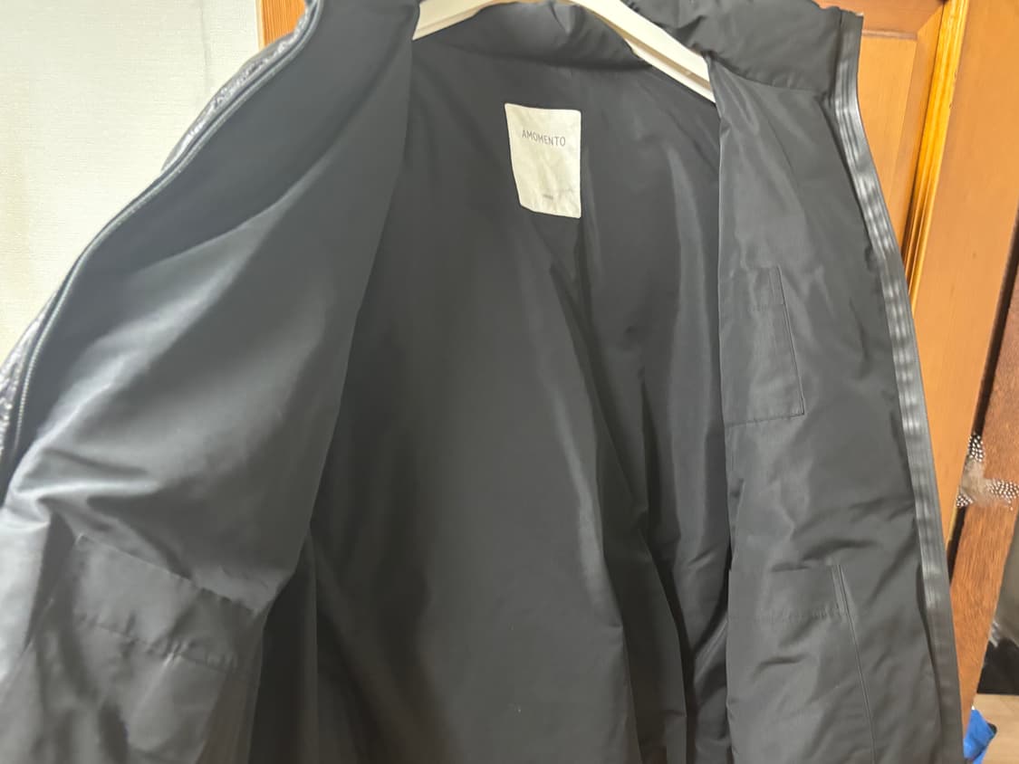 아모멘토 패딩 L 비건 레더 리버시블 상품이미지4