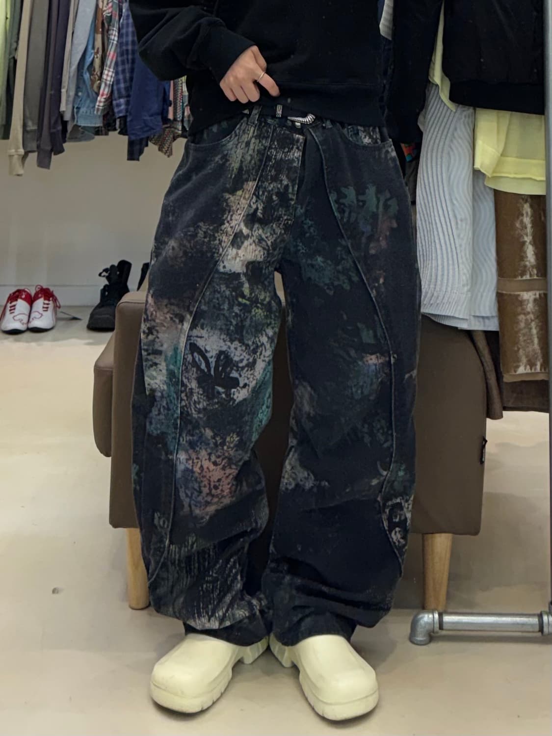 앤더슨벨 블랙 스크래치 커브드 진스  상품이미지7