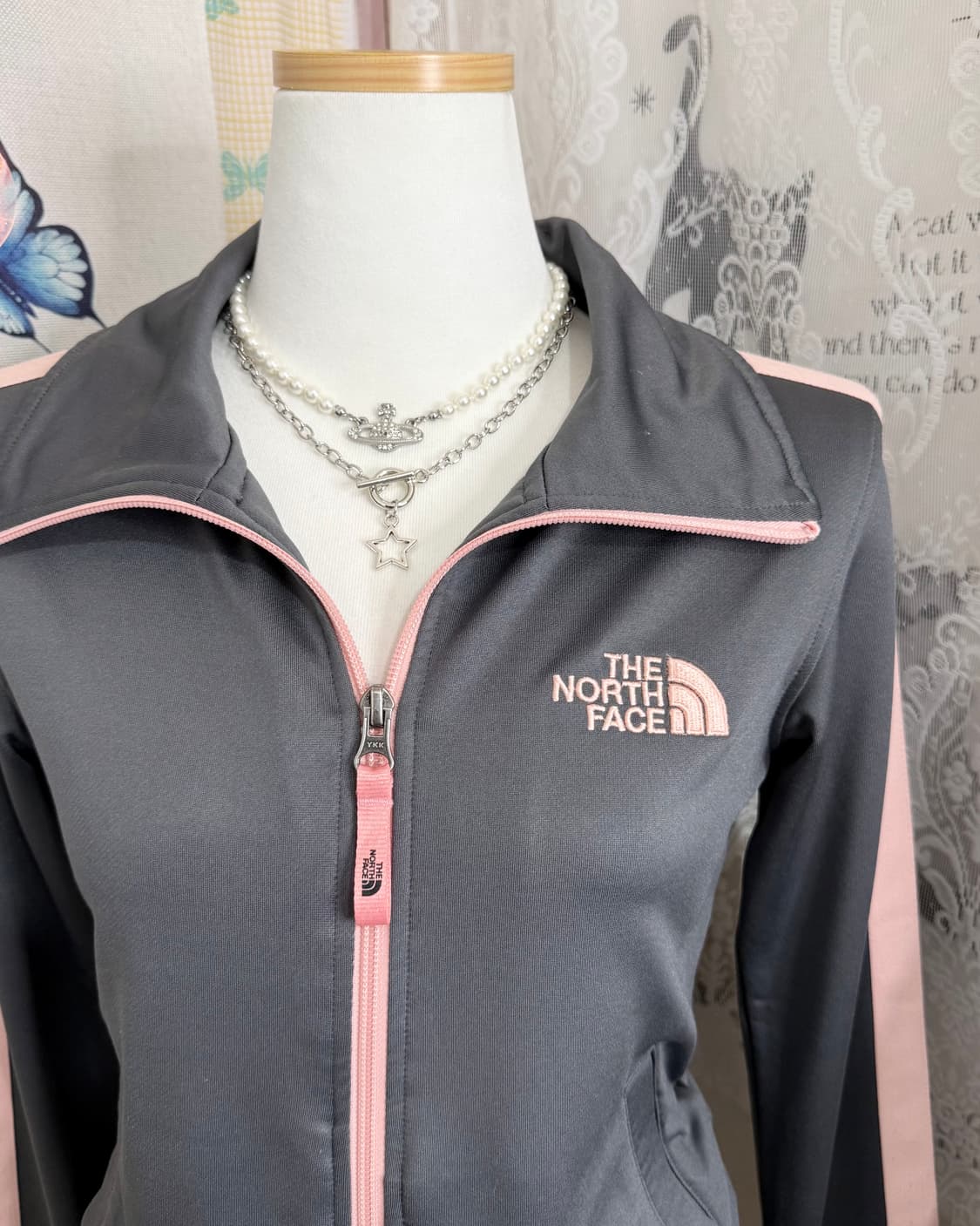노스페이스 그레이 & 핑크 슬림핏 져지 상품이미지1