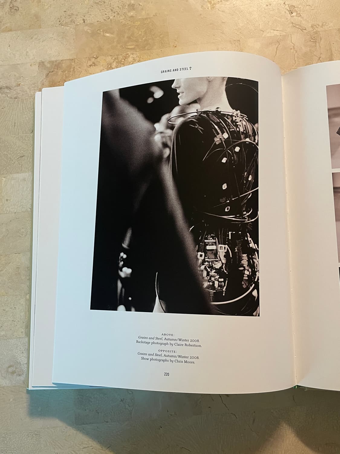 Hussein Chalayan(Hardcover) Rizzoli 상품이미지10