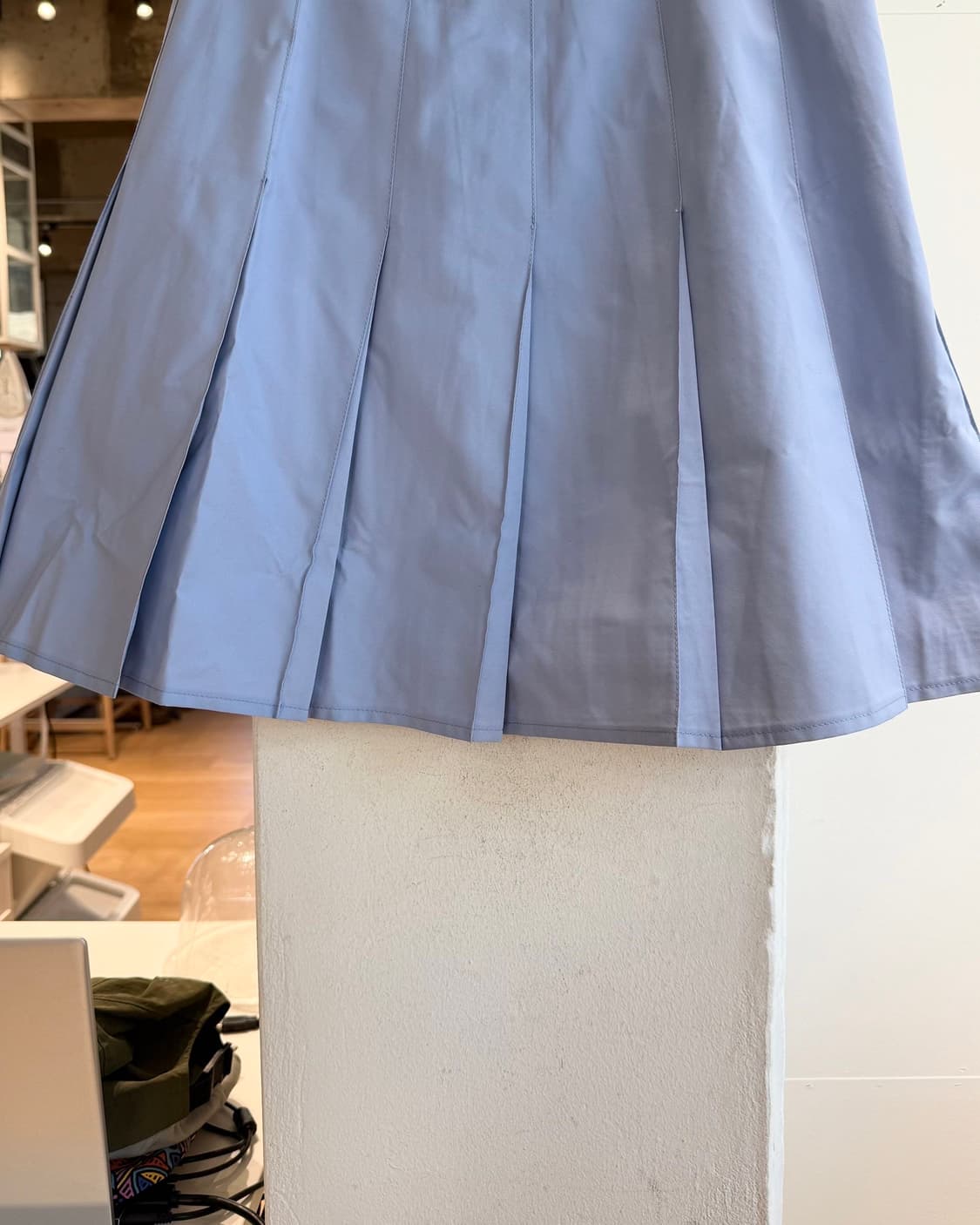 프라다 블루 폴리에스테르 플리츠 미니스커트 상품이미지7
