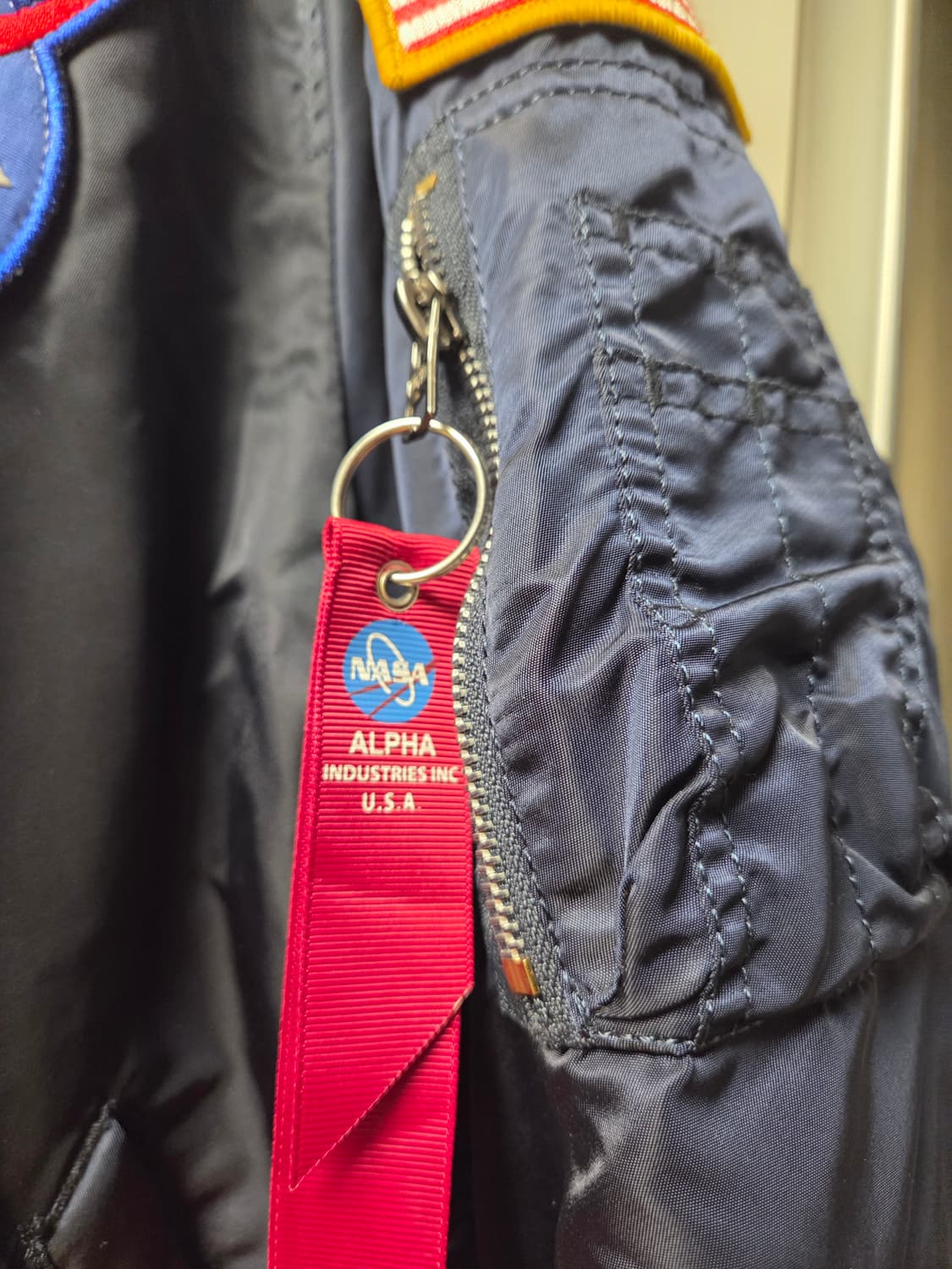 알파인더스트리 MA-1 나사(NASA) 100th Mission 기념 상품이미지2