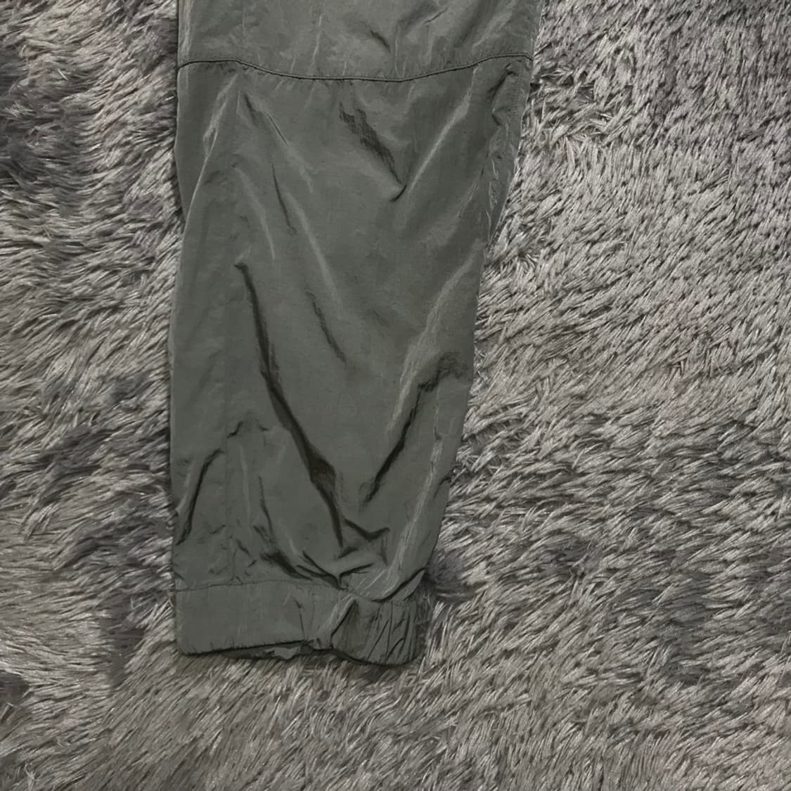 [[82, 한글택, A급] CP컴퍼니 싱글렌즈 나일론 팬츠p129 상품이미지6