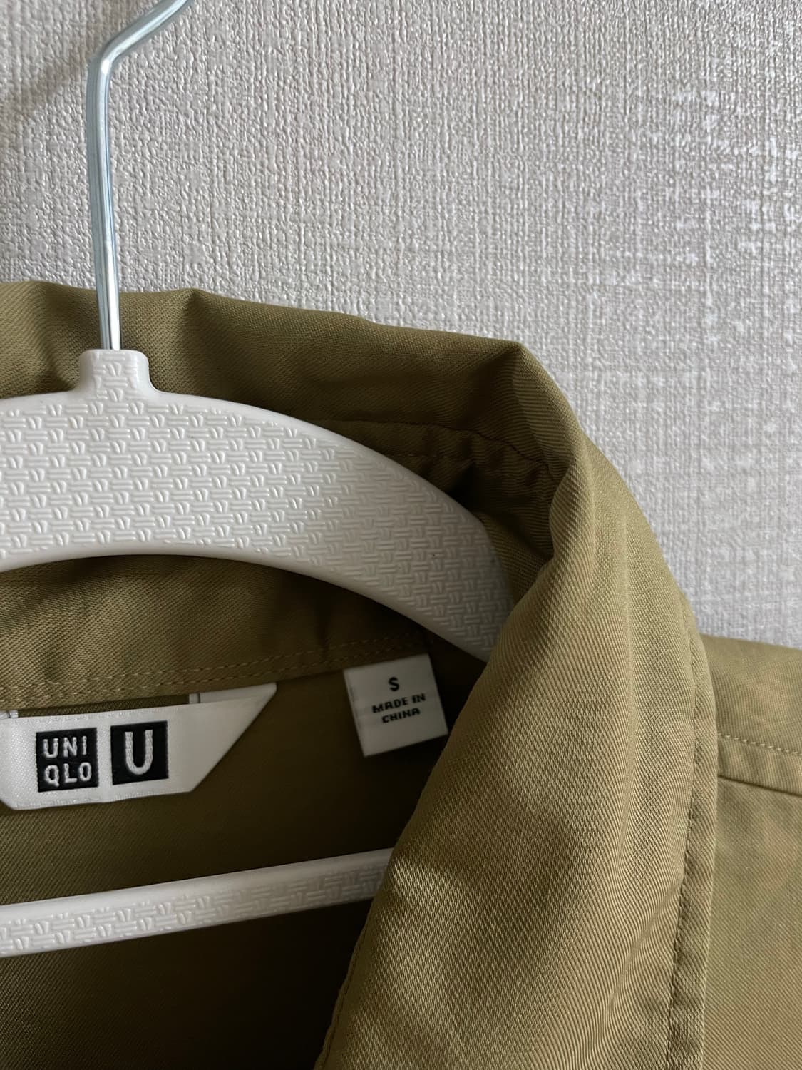 [유니클로] 유틸리티오버사이즈 셔츠 S/카키 상품이미지4