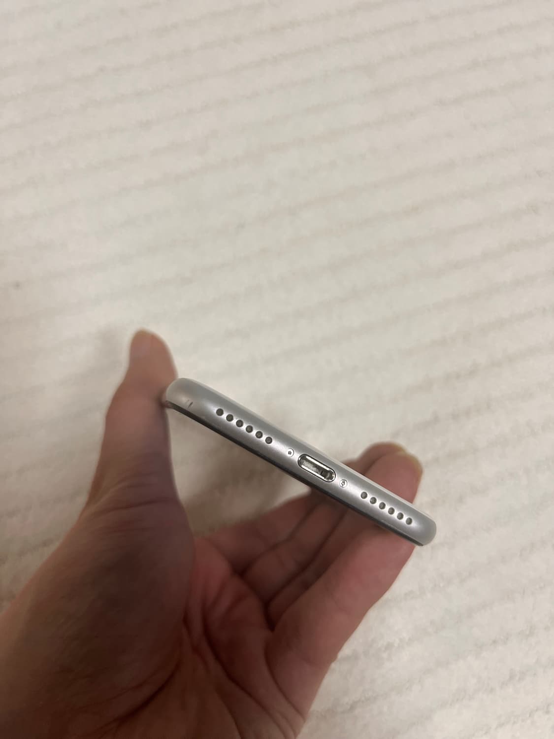 아이폰SE2  화이트 256GB  S급 상품이미지5