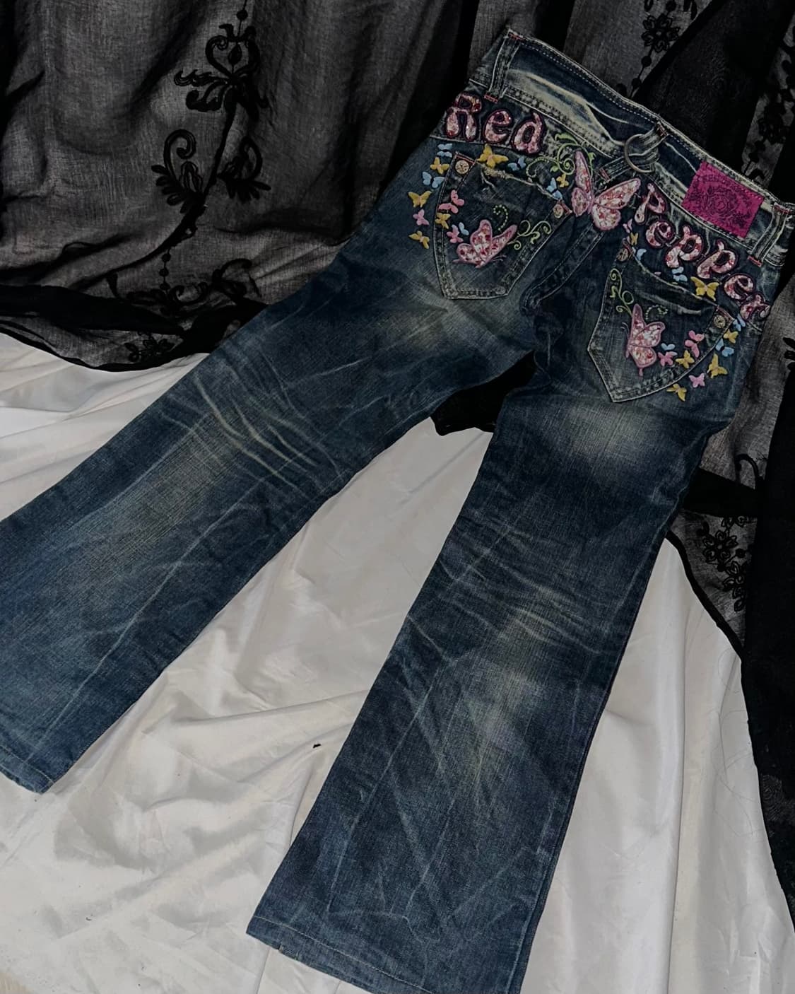 butterfly embroidered flare jeans 상품이미지1