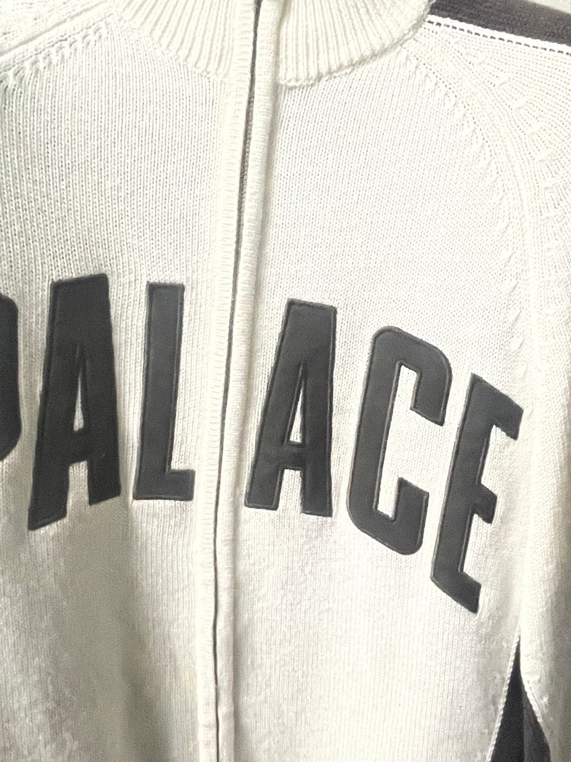 팔라스 니트 집업 상품이미지2