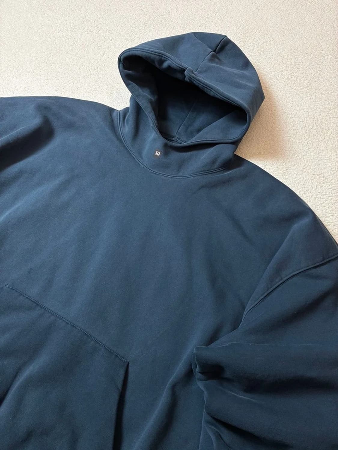 이지 갭 엔지니어드 바이 발렌시아가 로고 후드티 PN7315 상품이미지2