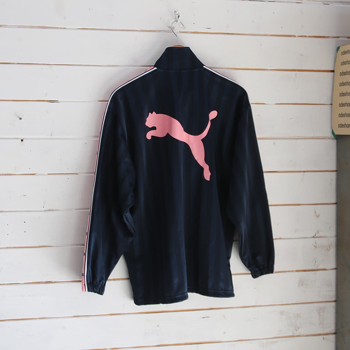 (착용컷) PUMA 올드스쿨 트랙 자켓 (남성용 100) 상품이미지2