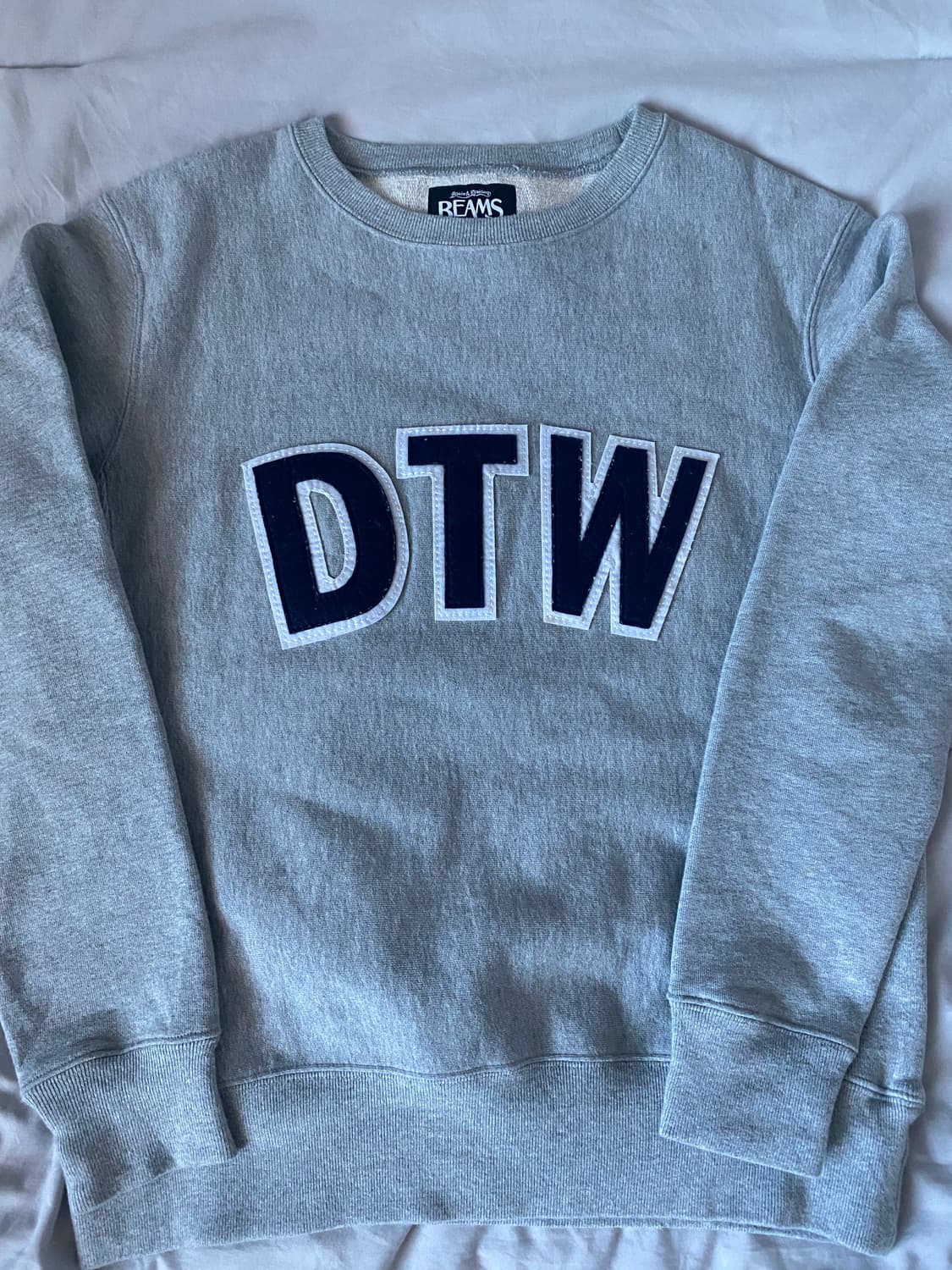 빔즈 맨투맨 상품이미지1