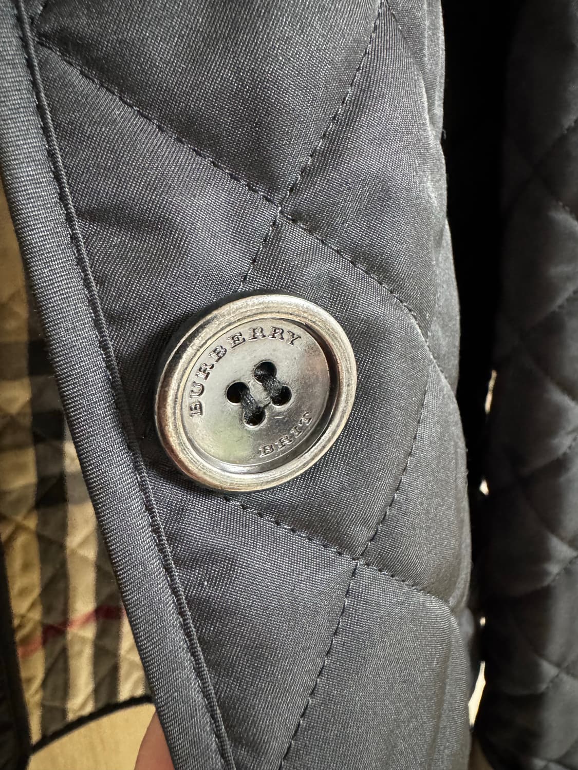 버버리 브릿 퀼팅 자켓 블랙 M 상품이미지5