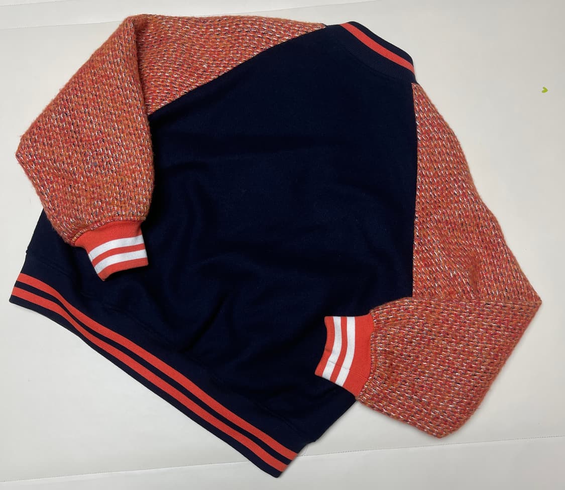 쥬시 꾸뛰르 트위드 바시티 자켓 상품이미지2