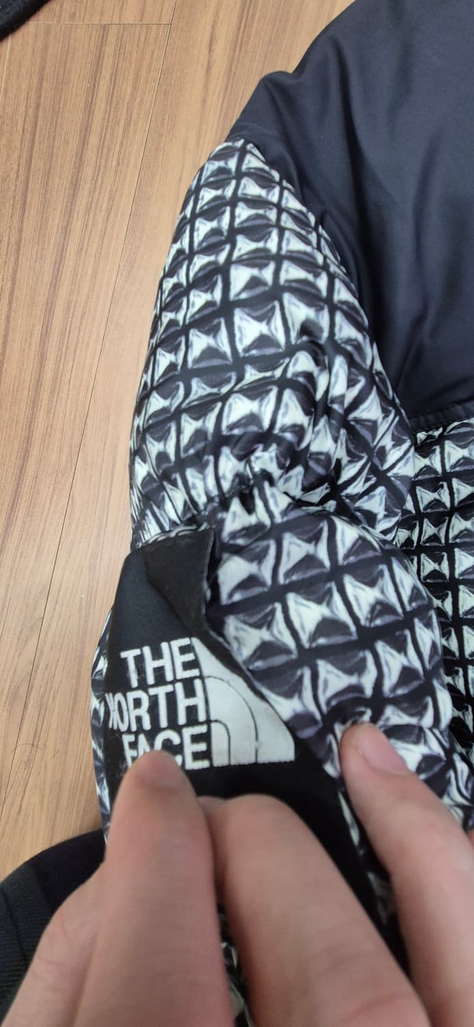 슈프림 노스페이스 스터드 눕시 블랙 21SS XL 상품이미지6