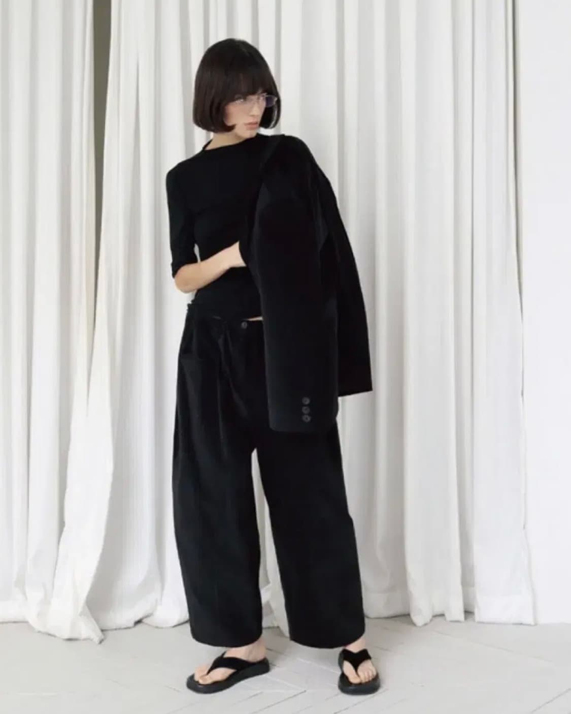 오브헤덴 벨벳 코듀로이 라운드 팬츠 상품이미지2