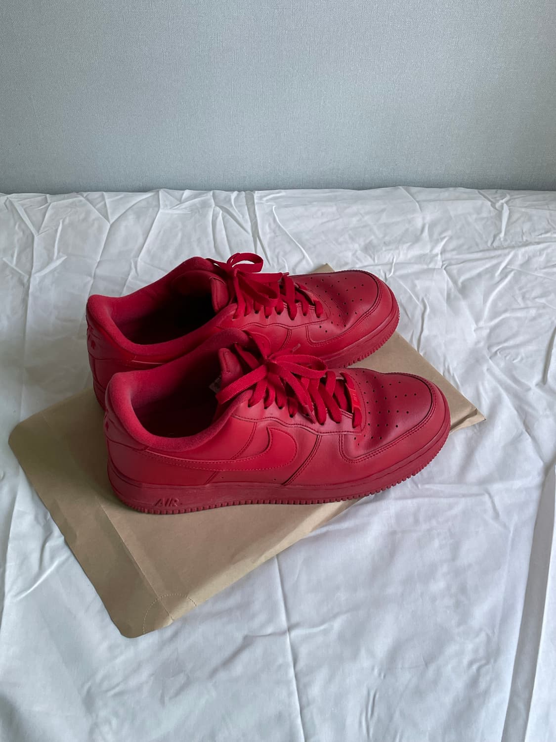 나이키 에어포스 LV8 트리플 레드 280 상품이미지2