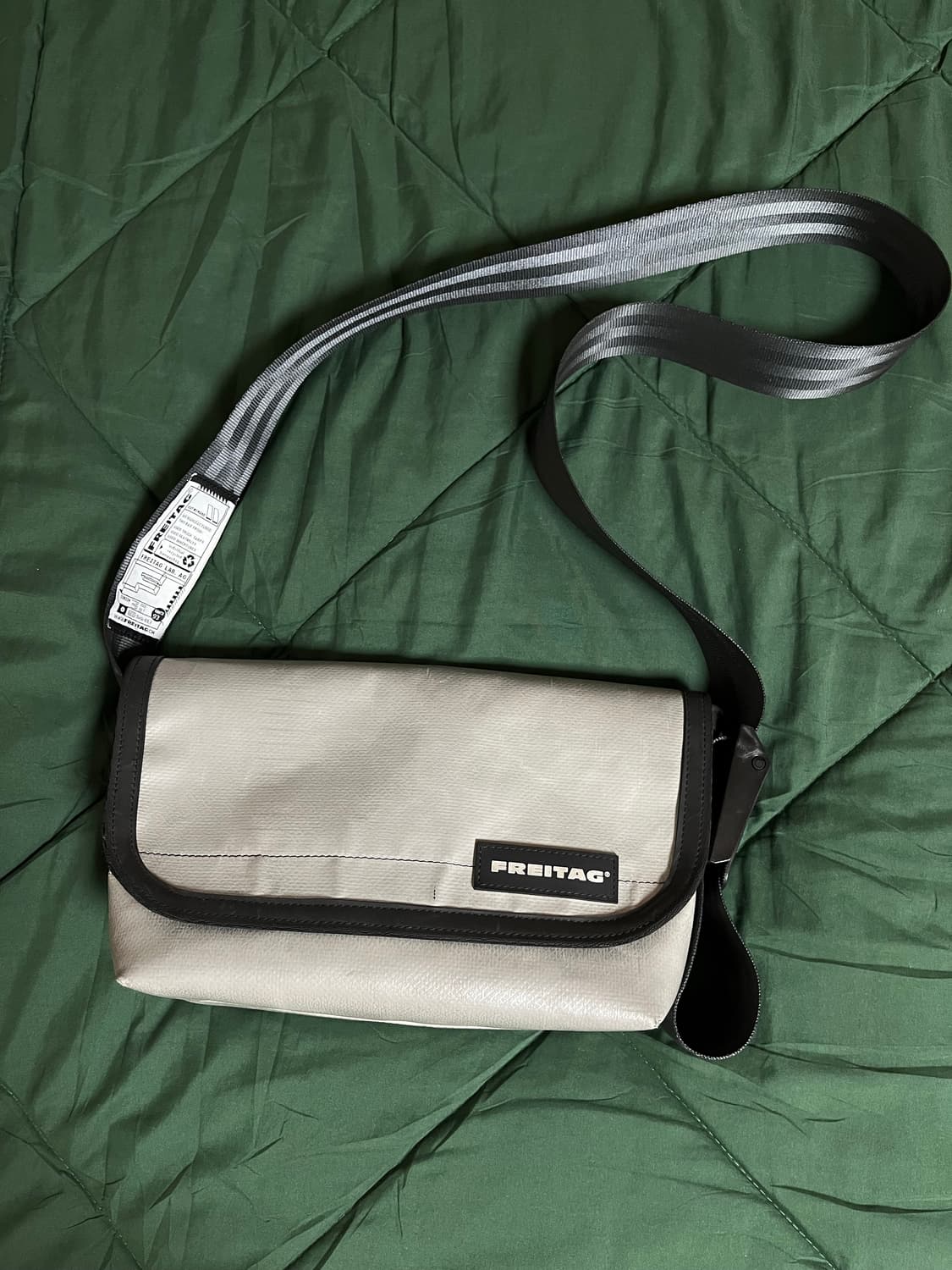 프라이탁 하와이파이브 오 올실버  (민트택 포함) 상품이미지2