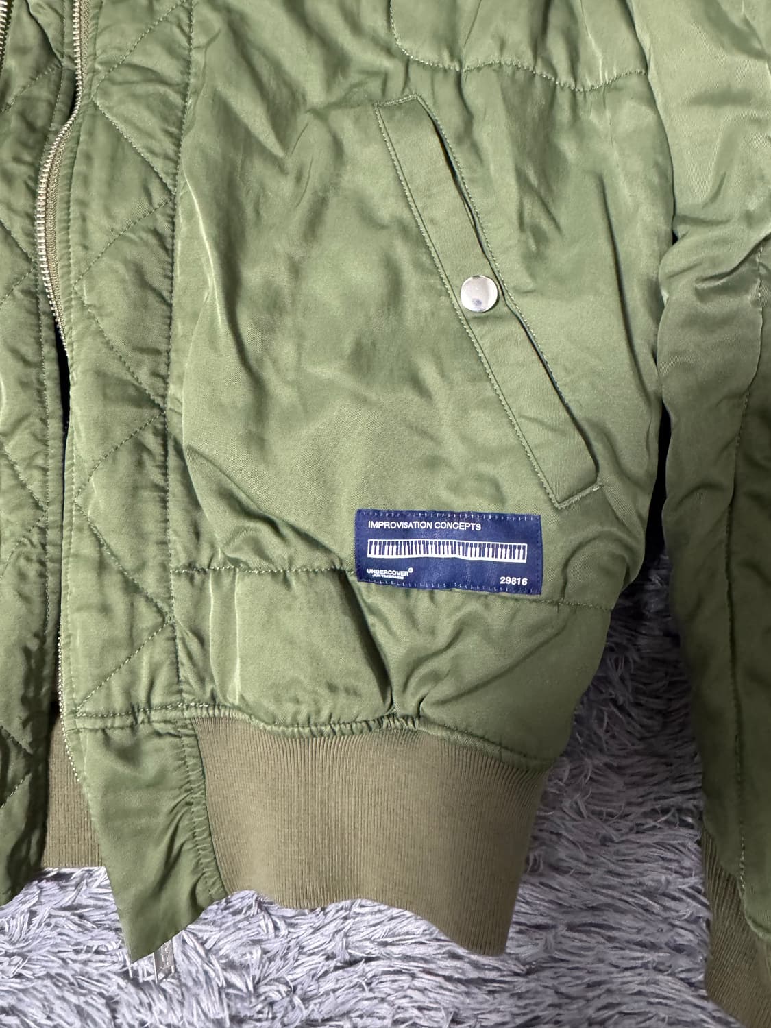 언더커버 봄버 카키 상품이미지6