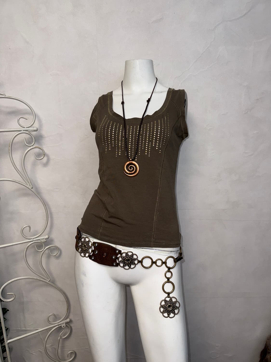 Pinky & Dianne khaki gold ethnic 슬리브리스 상품이미지1