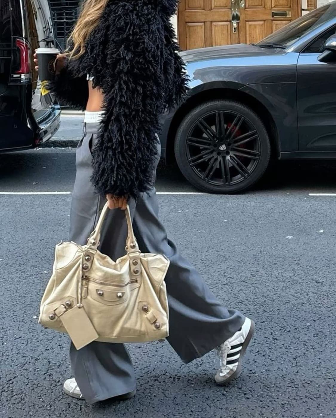 [A 정품] 발렌시아가 시티 모터백 파트타임 아이보리 상품이미지8