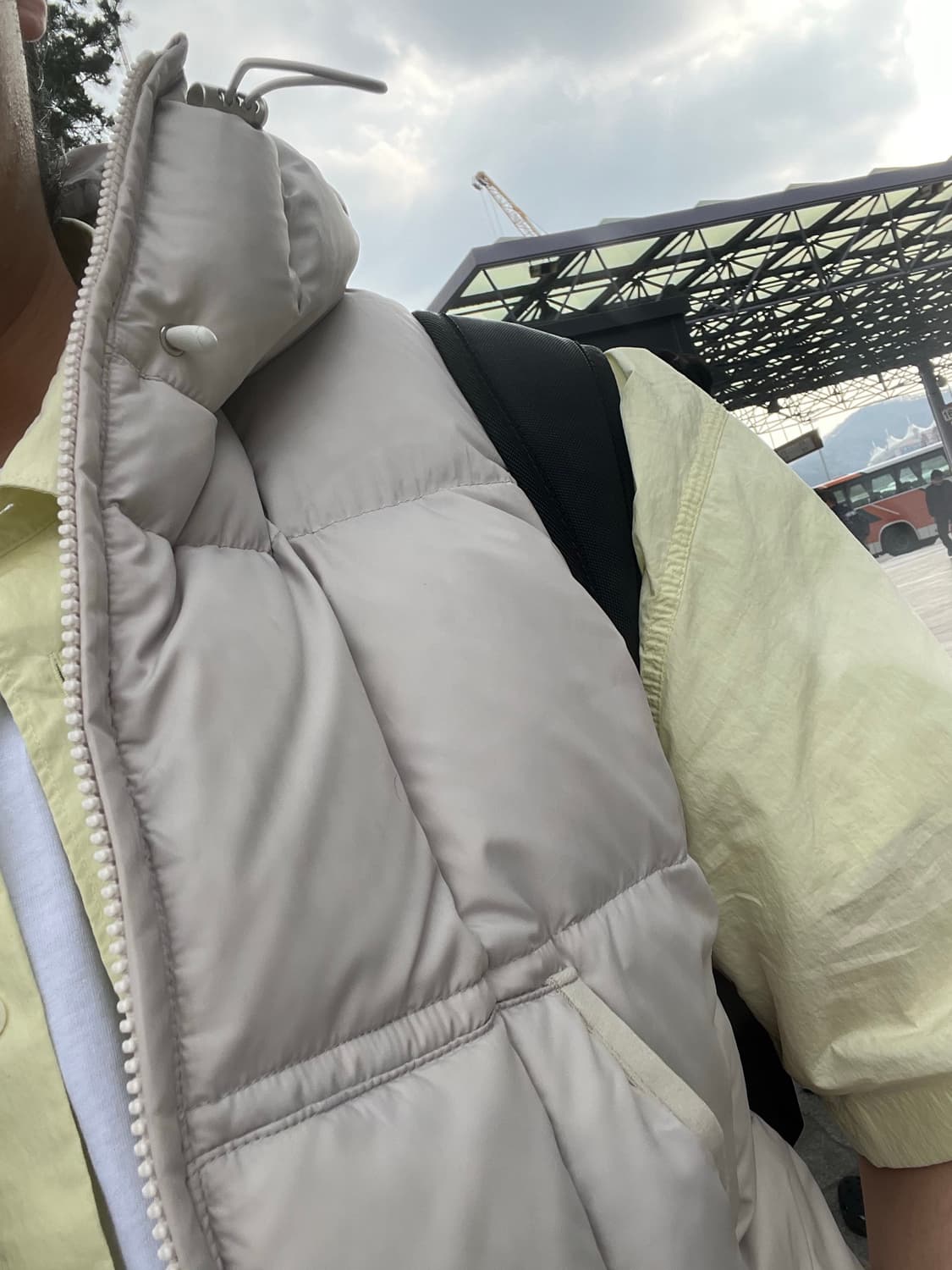 999휴머니티 구스 다운 패딩 베스트 상품이미지3