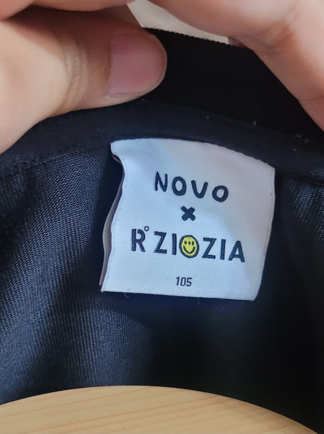 (남성105사이즈)NOVO x R'ZIOZIA 스마일 반팔티 상품이미지6