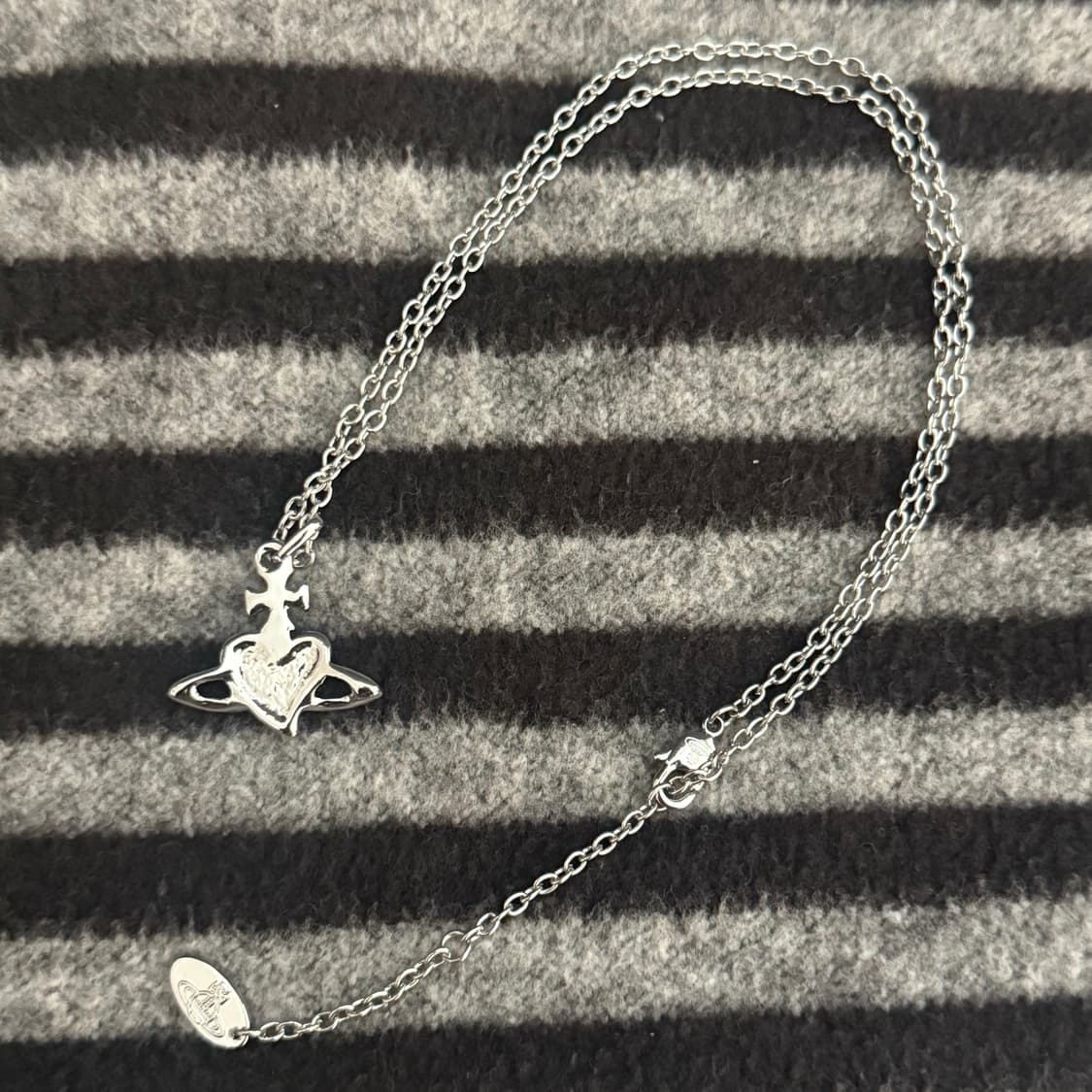 비비안웨스트우드 디아망떼 화이트 하트 목걸이 상품이미지2