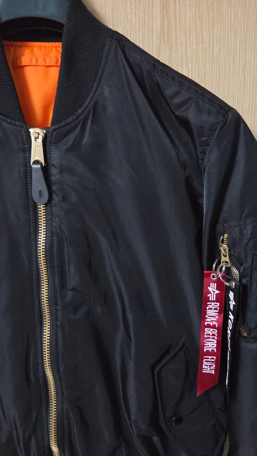 (착샷) 알파인더스트리 ma-1 블랙 마원 상품이미지3