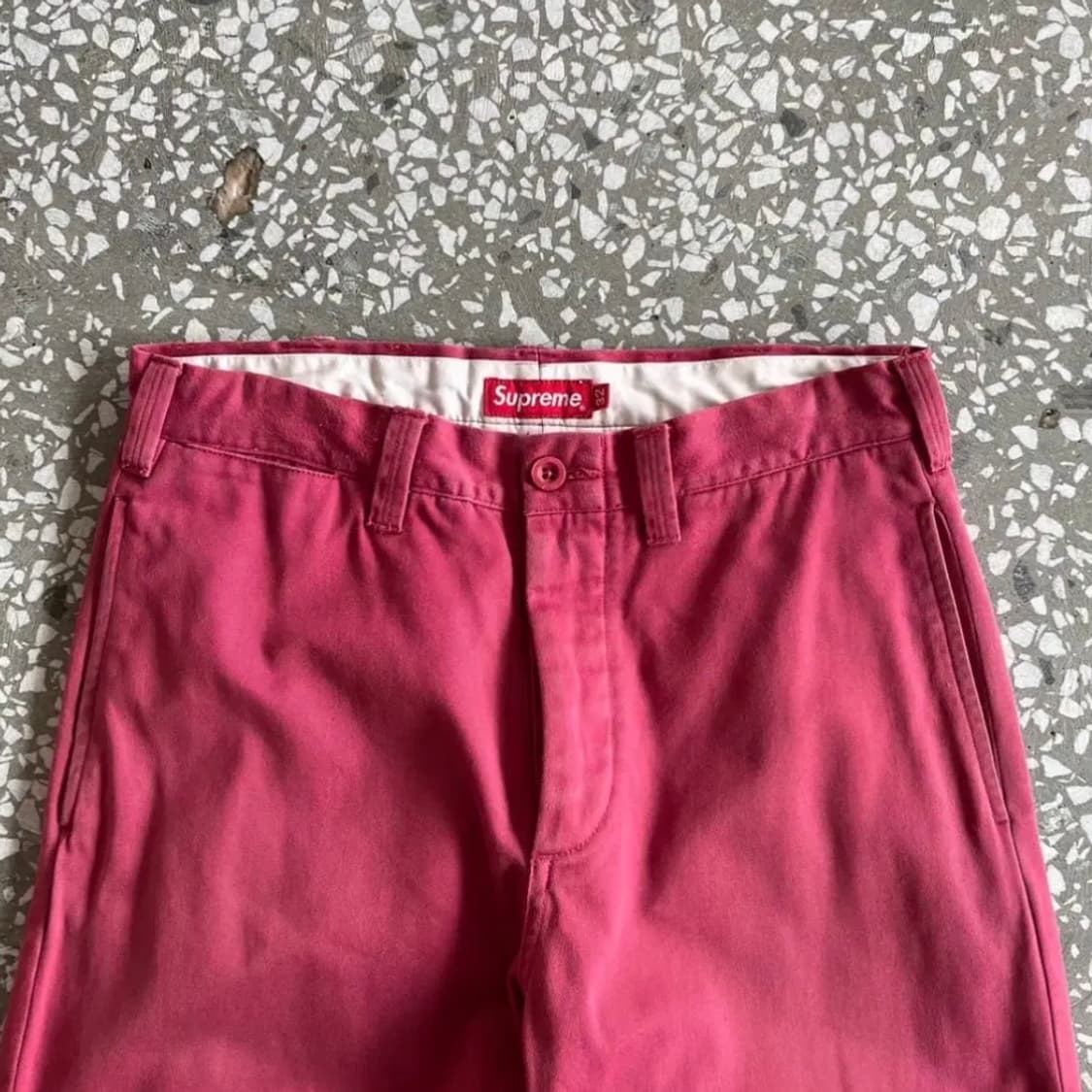 슈프림 핀업 치노 팬츠 21fw 마룬 상품이미지3