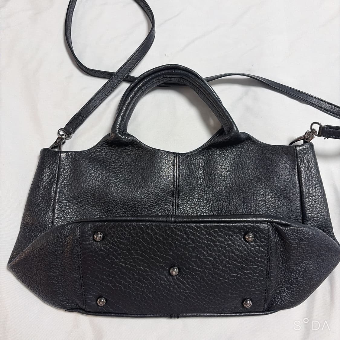 TOD'S 토즈 블랙 레더 숄더백 상품이미지2