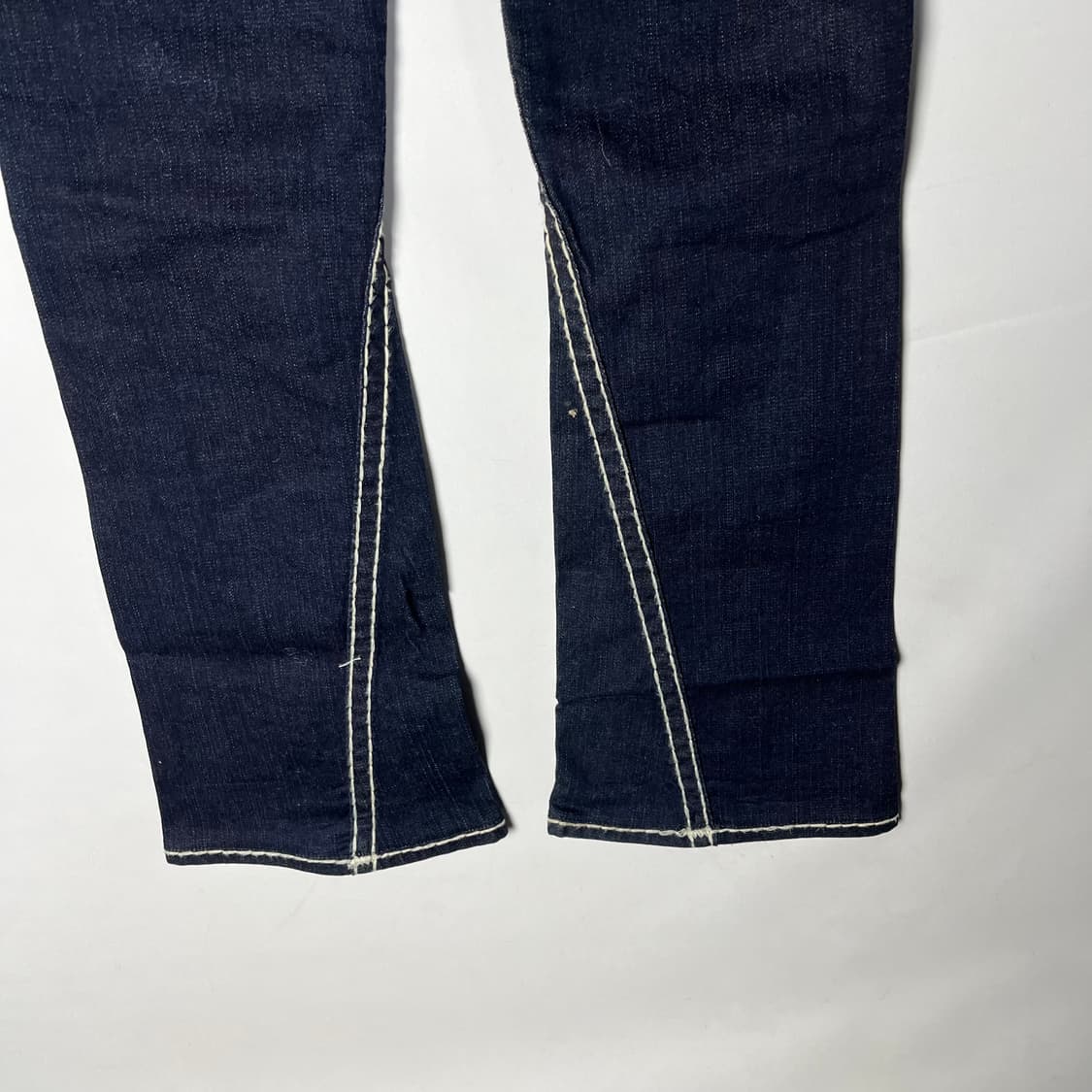 [True Religion] 트루릴리전 조이 수퍼T 스티치 데님팬츠 상품이미지5