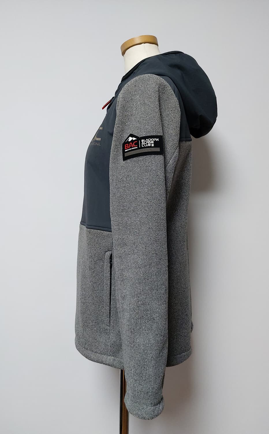 블랙야크 여성용 아웃도어 BAC 두운 자켓2(95)

 상품이미지2