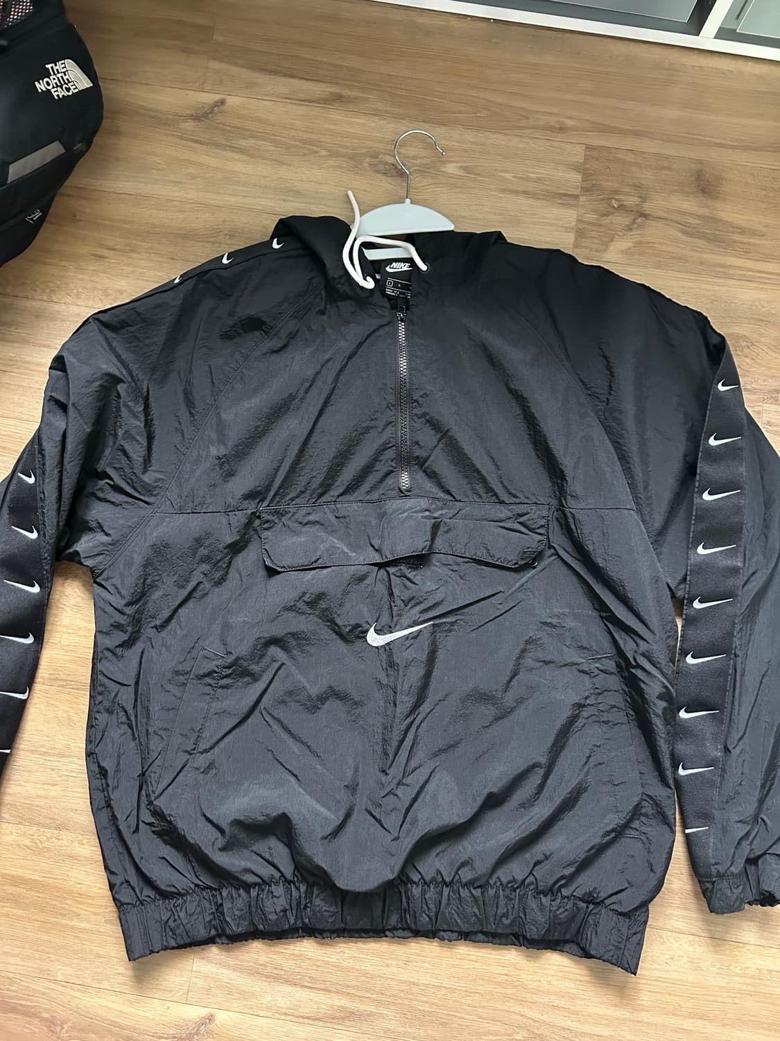 나이키 바람막이 상품이미지1
