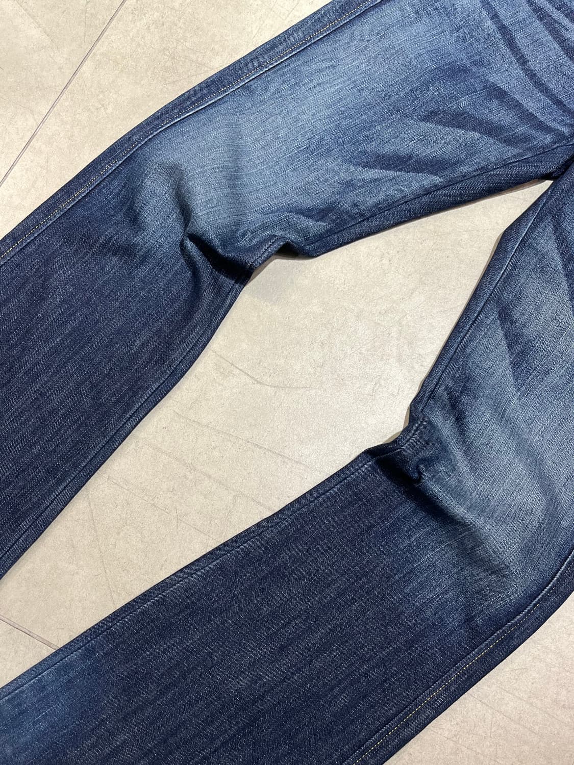 00s 마리떼 프랑소와 저버 스타 패치 데님 부츠컷 팬츠 상품이미지4