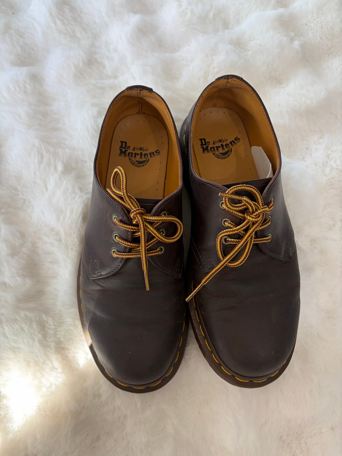 닥터마틴 브라운 3홀 슈즈 상품이미지1