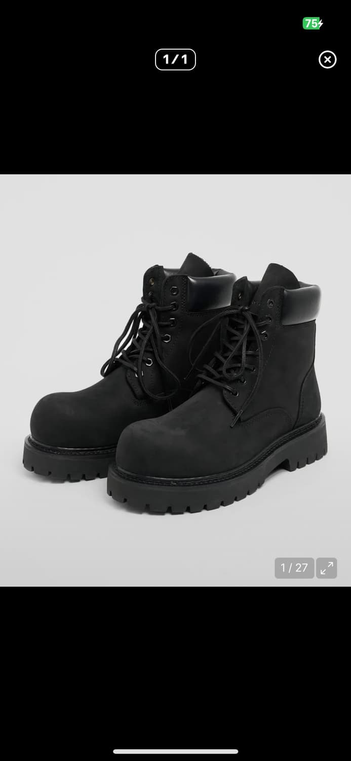 (구매 글)로스트가든 루트 블랙 42(270) 사이즈 구매합니다 상품이미지1