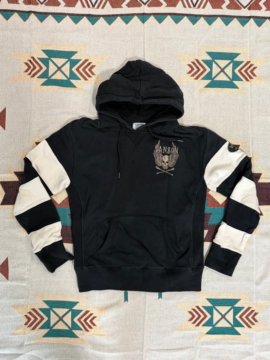 밴슨 스컬 자수 스트라이프 후드 상품이미지1