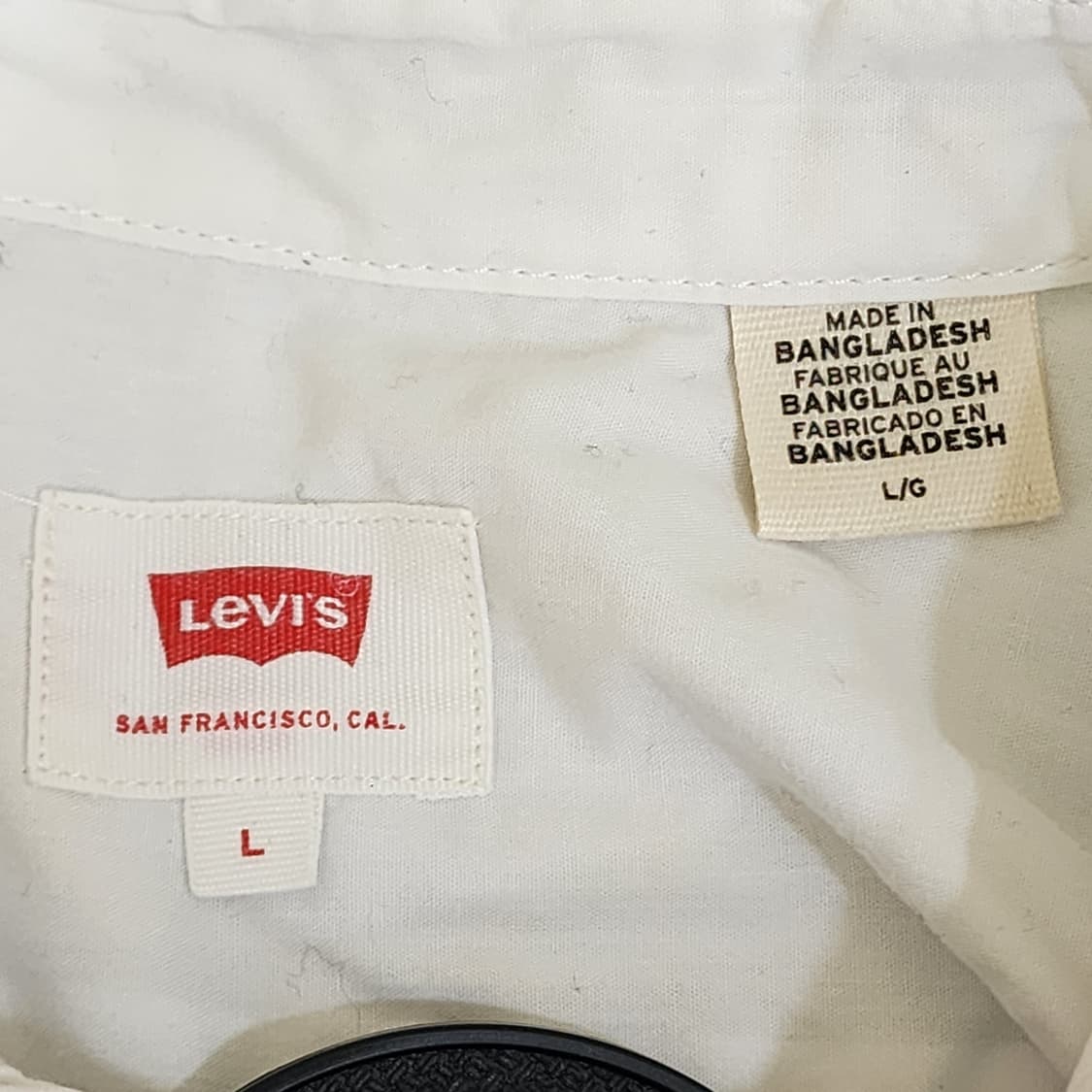 [100] Levi’s 화이트 버튼다운 셔츠 상품이미지4