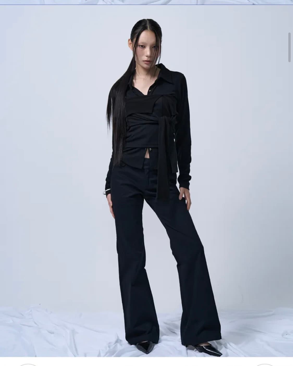 지제뮤지엄 로우라이즈 투버튼 부츠컷 팬츠 블랙 상품이미지1