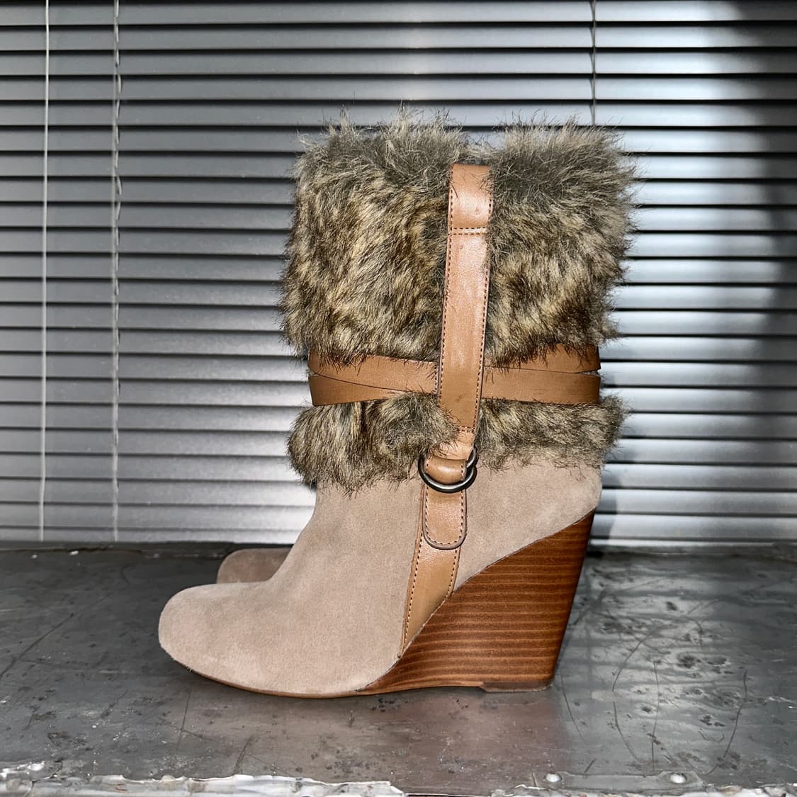 00s 스웨이드 & 퍼 웨치힐 부츠 상품이미지3