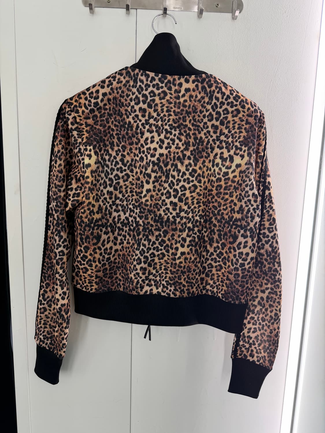 (새상품) 레씨토 레오파드 트랙 집업 상품이미지2