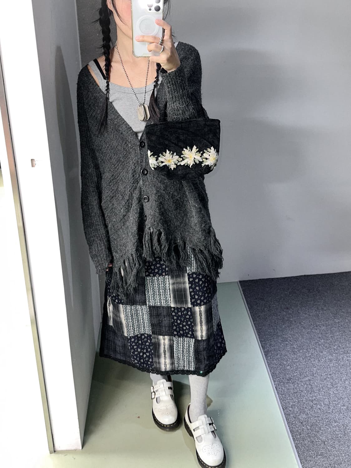 charcoal tassle cardigan 상품이미지4