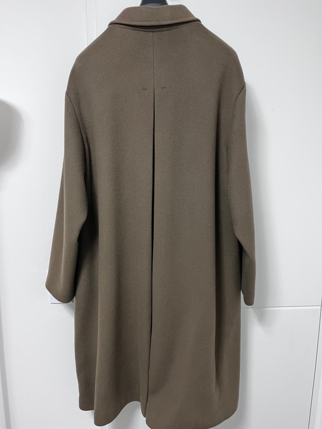 유스 20FW 맥코트 카키 팝니다. 상품이미지6