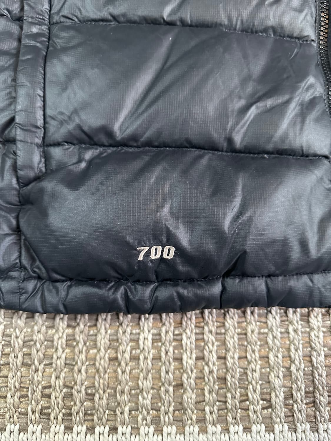 노스페이스 700 패딩 조끼 블랙 95 상품이미지6