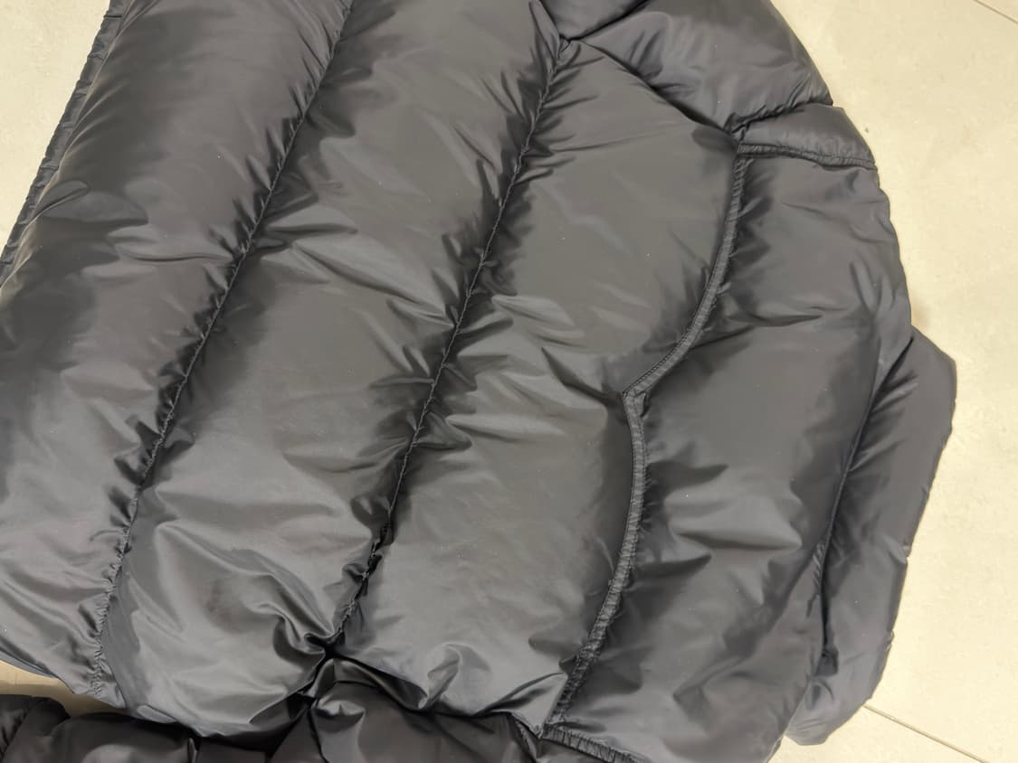 셀린느 웨스턴 다운 패딩 블랙 48 상품이미지5