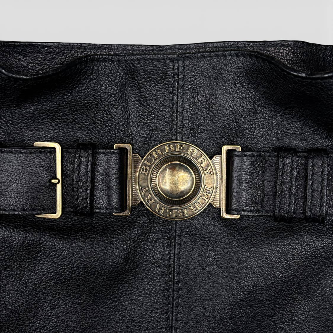 버버리 Lambeth 버팔로 호보 백 42 x 35 x 13 상품이미지6