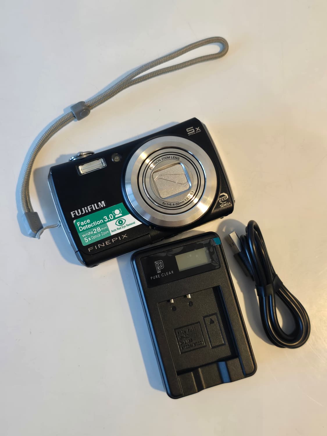 후지필름 파인픽스 f100fd 상품이미지1