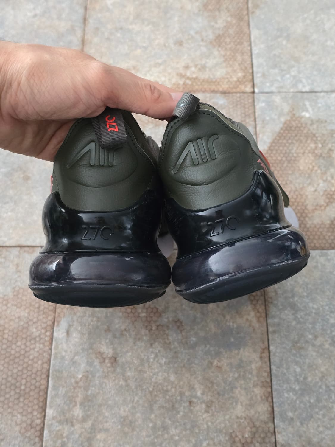 (265)나이키 에어맥스 270 프리미엄 레더 올리브 상품이미지8